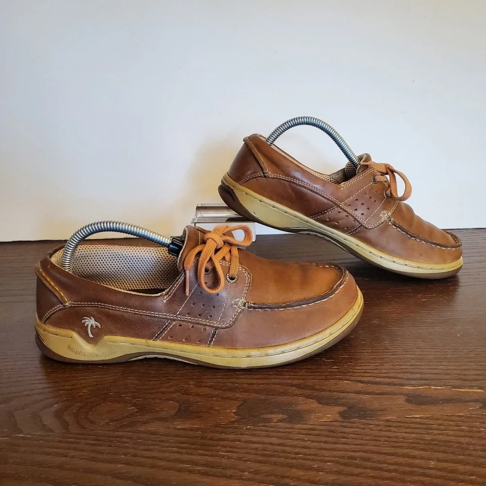 Margaritaville 'DREAMIN' Leather Mens Size 8 Anchor Tan Boat Shoes 2-Eye Loafers